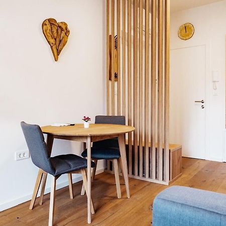 Woody - Comfy Apartment In Siska ليوبليانا المظهر الخارجي الصورة
